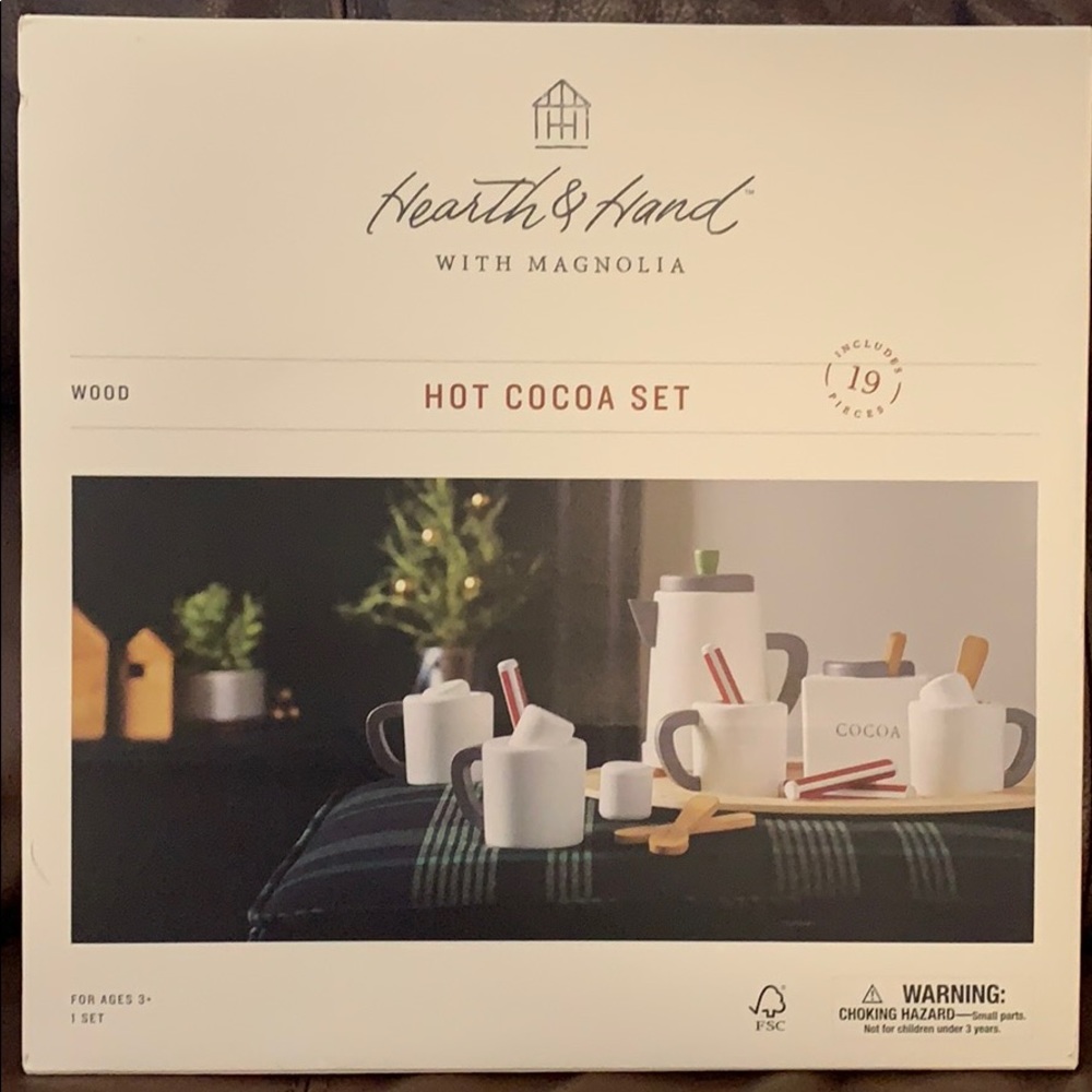 Hearth and Hand Play Set